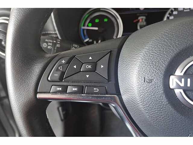 Nissan Juke 1.6 Hybrid 145 N-Connecta Automaat/Apple Carplay en Android auto/Camera Achteraa Grey