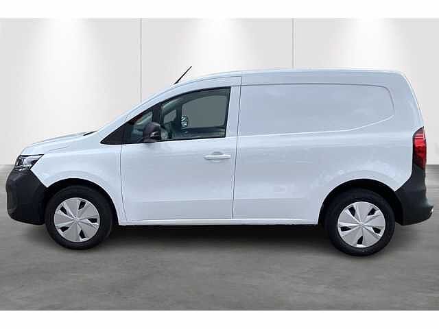 Nissan Townstar 130 MT-Gps-Cam-airo-Carplay-L1H1 White