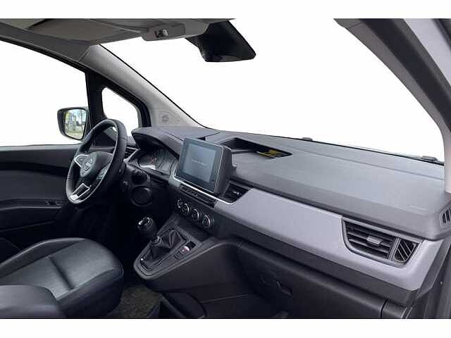 Nissan Townstar 130 MT-Gps-Cam-airo-Carplay-L1H1 White