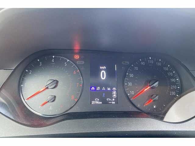 Nissan Townstar 130 MT-Gps-Cam-airo-Carplay-L1H1 White