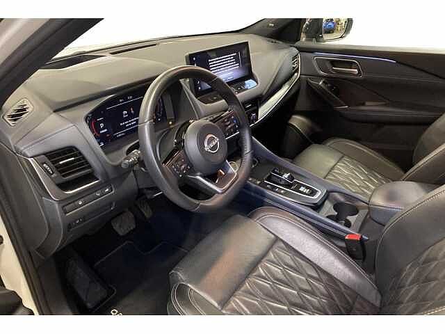 Nissan Qashqai Hybrid-Full-option-Aut-Airco-360Cam-GPS-Carplay White