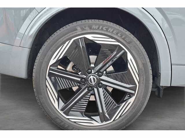 Nissan Qashqai Hybrid-Aut-GPS-Airco-Carplay Grey