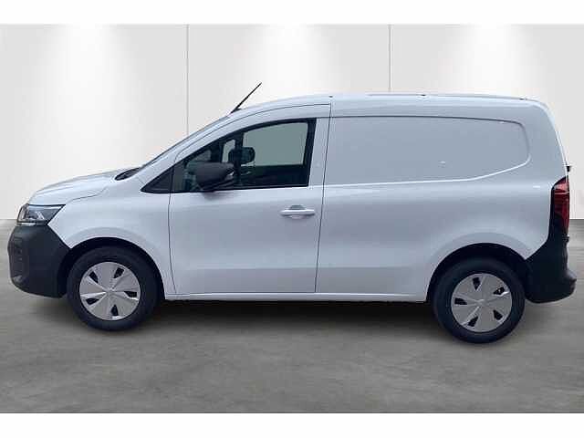 Nissan Townstar 130 MT-Gps-Cam-airo-Carplay-L1H1 White