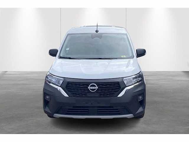 Nissan Townstar 130 MT-Gps-Cam-airo-Carplay-L1H1 White