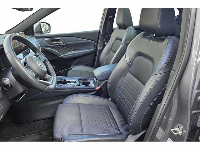 Nissan Qashqai Tekna Pano-Hybrid-Aut-360Cam-gps-carplay Grey