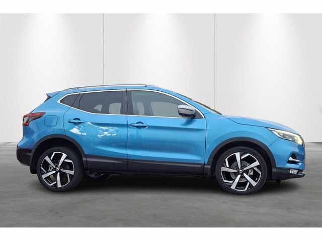 Nissan Qashqai DIG-T 160 EVAPO DCT Tekna+ Blue