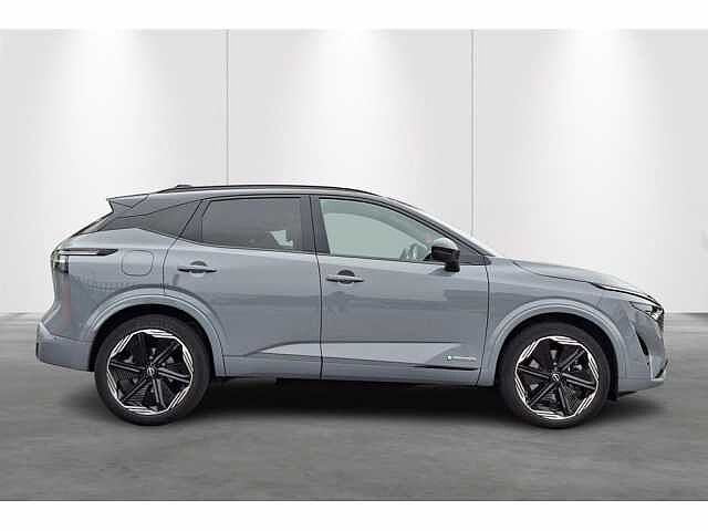 Nissan Qashqai Hybrid-Aut-GPS-Airco-Carplay Grey