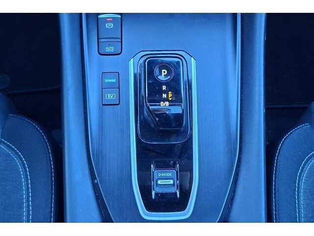 Nissan Qashqai e-POWER N-Connecta Red