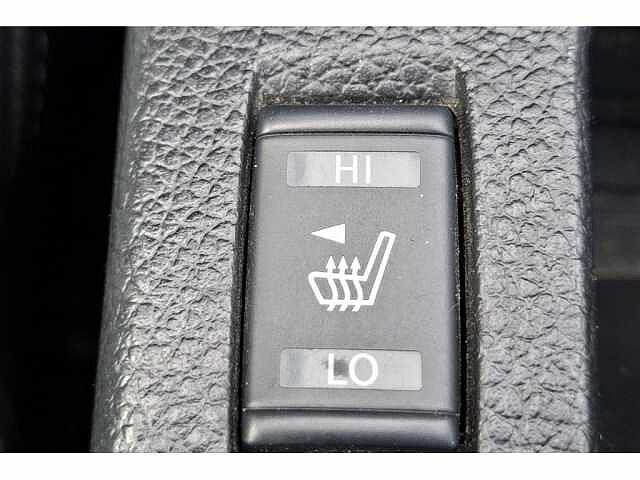 Nissan Qashqai DIG-T 160 EVAPO DCT Tekna+ Red