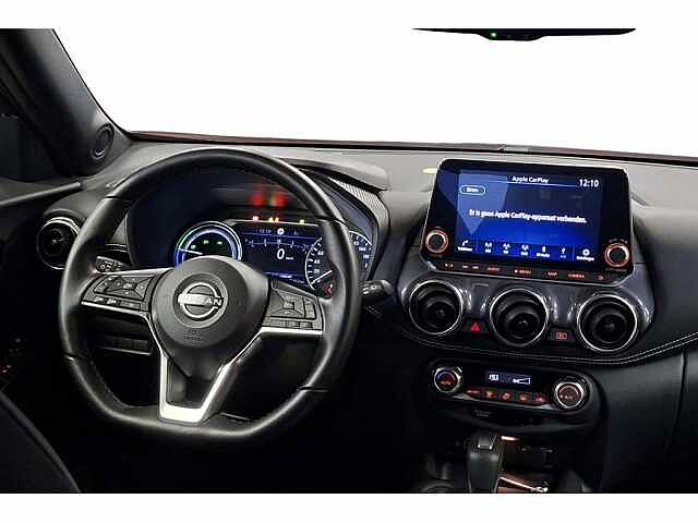 Nissan Juke Hybrid-AUT-Cam-Carplay-Airco-Sensoren Red