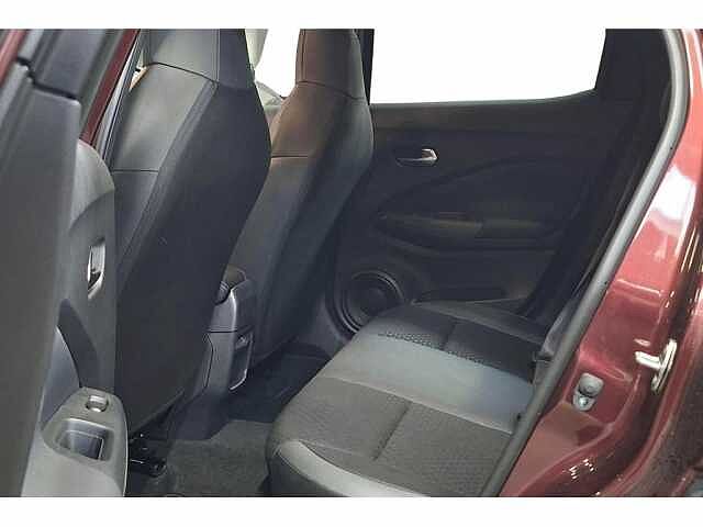 Nissan Juke Hybrid-AUT-Cam-Carplay-Airco-Sensoren Red