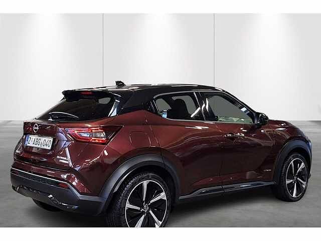 Nissan Juke Hybrid-AUT-Cam-Carplay-Airco-Sensoren Red