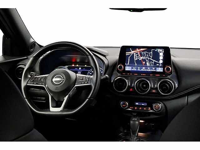 Nissan Juke Hybrid-AUT-Cam-Carplay-Airco-Sensoren Red