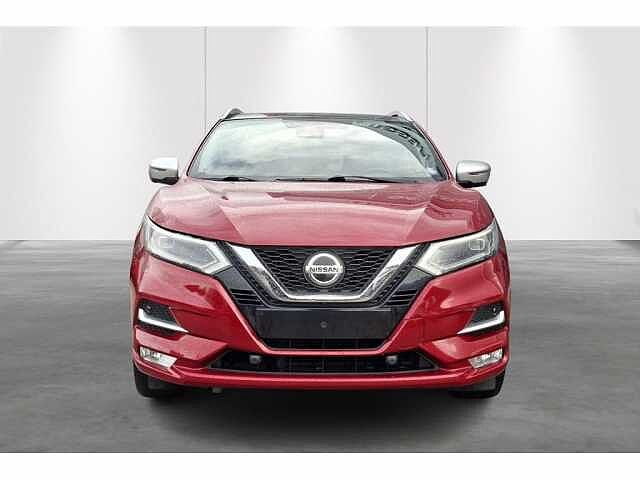 Nissan Qashqai Full-option-Aut-Pano-Carplay-GPS-Airco Red