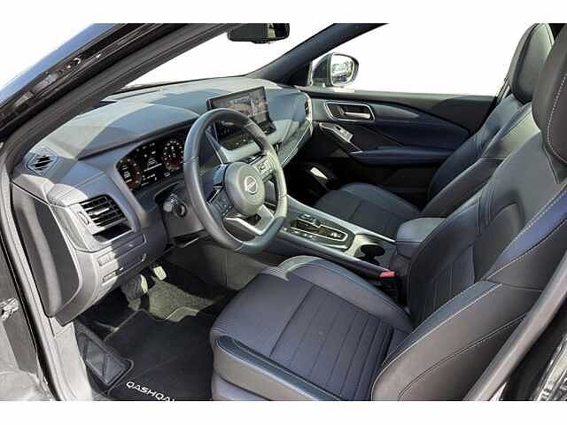 Nissan Qashqai Hybride-Aut-Trekhaak-carplay-Pano-360cam e-POWER + Design &amp; Cold Pack Black