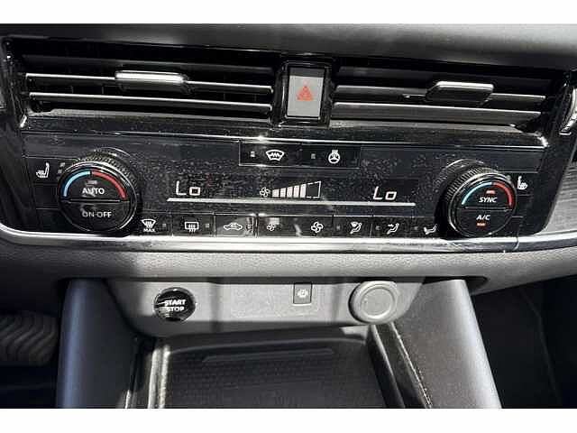 Nissan Qashqai Hybride-Aut-Trekhaak-carplay-Pano-360cam e-POWER + Design &amp; Cold Pack Black