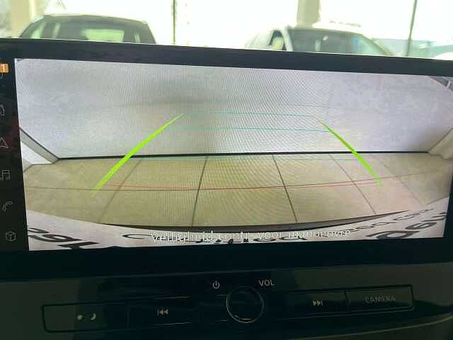 Nissan Juke N DESIGN BURGUNDY METALLIC