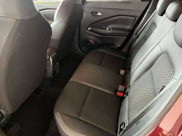 Nissan Juke N DESIGN BURGUNDY METALLIC