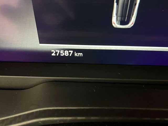 Nissan Juke N DESIGN BURGUNDY METALLIC