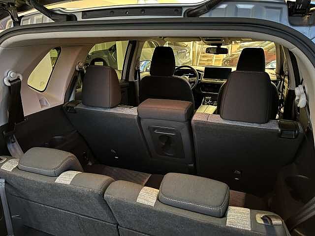 Nissan X-Trail X-Trail 1.5 T MHEV N-Connecta 7pl. X-tronic SILVER METALLIC