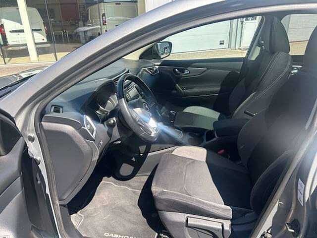 Nissan Qashqai Qashqai 1.2 DIG-T N-Connecta