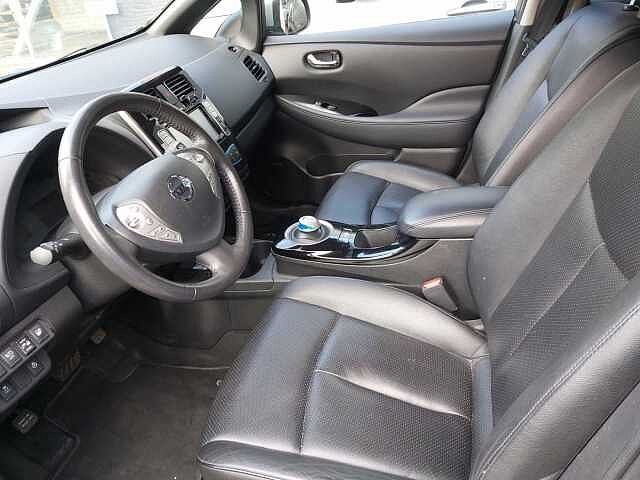Nissan LEAF 24 kWh Tekna